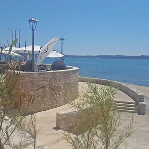 Jessica Apartmán Novigrad Istria